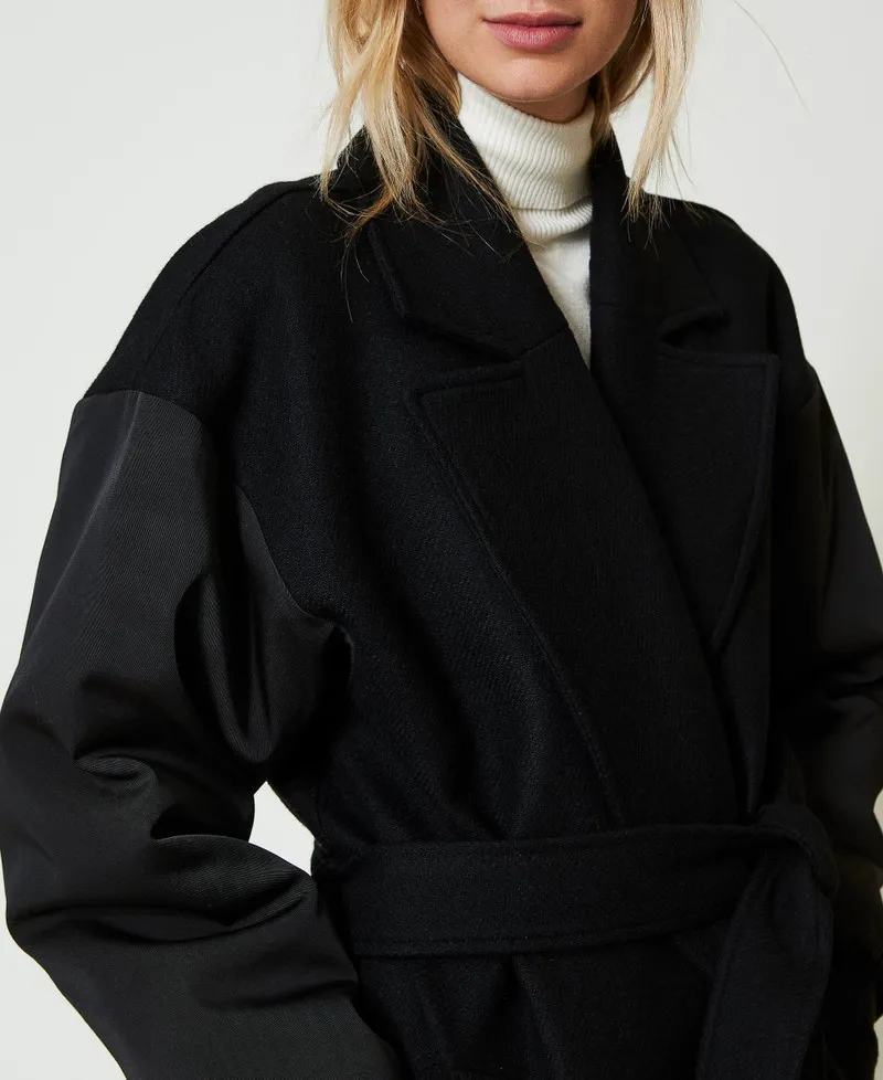 Cappotto in panno di misto lana